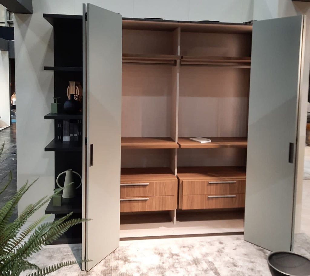 DaFre Wardrobe / Wall Unit