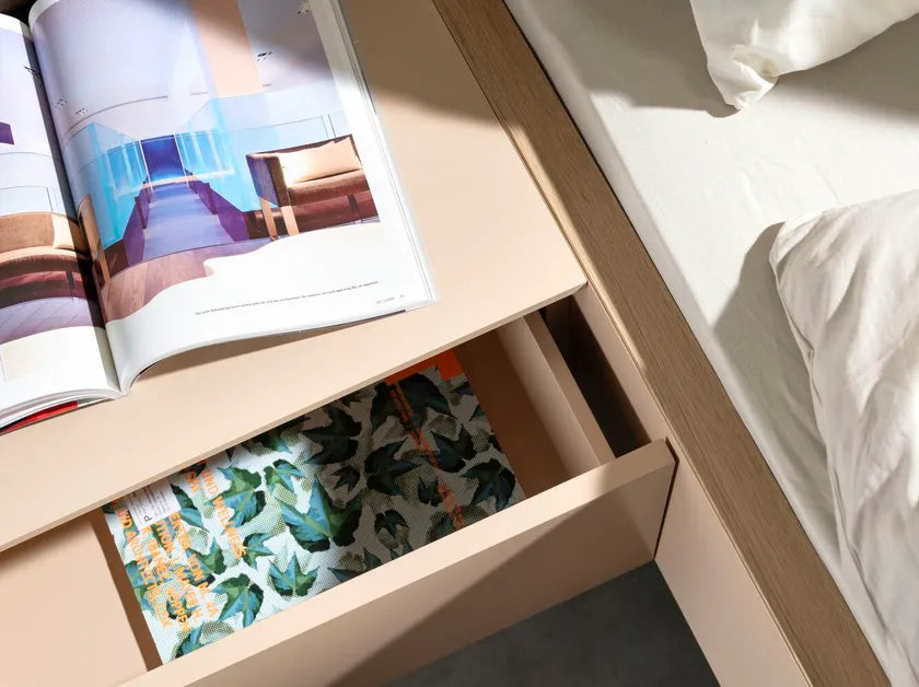 Mira Bed