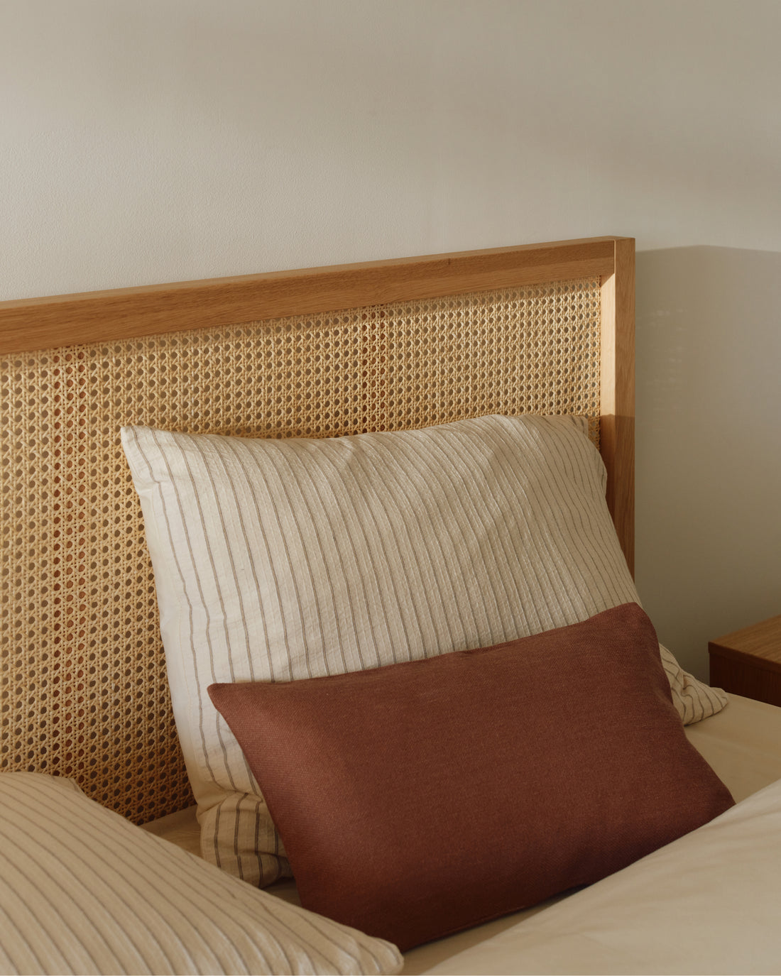 Dera Bed — view 7